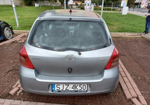 Toyota Yaris cena 4400 przebieg: 256200, rok produkcji 2007 z Rybnik małe 22